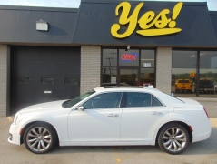 Used 2020 Chrysler 300 4d Sedan RWD Limited at Yes Automotive near Fort Wayne, IN