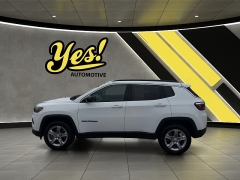 Used 2023  Jeep Compass Latitude 4x4 at Yes Automotive near Fort Wayne&comma; IN