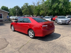 Used 2014 Toyota Camry 4d Sedan SE (2014.5) at Car Zone Sales near Otsego, MI
