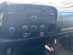 Used 2009  Chevrolet Silverado 1500 4WD Ext Cab LT at Car Zone Sales near Otsego, MI