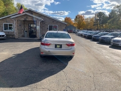 Used 2015  Lexus ES 350 4dr Sdn at Car Zone Sales near Otsego, MI