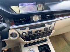 Used 2015  Lexus ES 350 4dr Sdn at Car Zone Sales near Otsego, MI