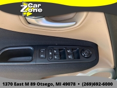 Used 2015  Jeep Renegade 4d SUV 4WD Latitude at Car Zone Sales near Otsego&comma; MI