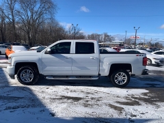 Used 2018  Chevrolet Silverado 1500 4WD Crew Cab LT Z71 at Car Zone Sales near Otsego&comma; MI