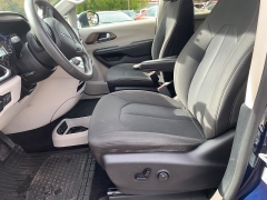 Used 2017  Chrysler Pacifica 4d Wagon LX at Car Zone Sales near Otsego, MI