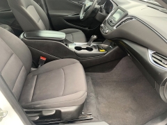 Used 2018  Chevrolet Malibu 4d Sedan LT at Car Zone Sales near Otsego&comma; MI