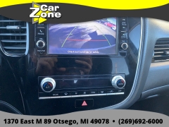 Used 2020  Mitsubishi Outlander 4d SUV AWC SE at Car Zone Sales near Otsego&comma; MI
