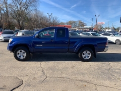 Used 2014  Toyota Tacoma 4WD Access Cab I4 (Natl) at Car Zone Sales near Otsego, MI