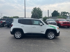 Used 2015 Jeep Renegade 4d SUV 4WD Latitude at Car Zone Sales near Otsego, MI