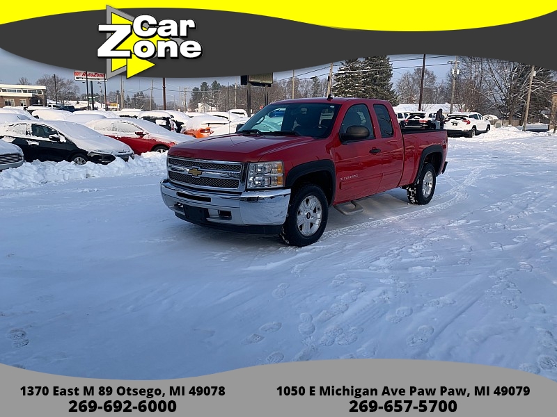 Used 2013  Chevrolet Silverado 1500 4WD Ext Cab LT at Car Zone Sales near Otsego, MI