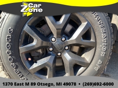 Used 2015  Jeep Cherokee 4d SUV 4WD Trailhawk V6 at Car Zone Sales near Otsego&comma; MI