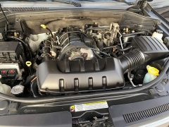 Used 2011  Jeep Grand Cherokee 4d SUV 4WD Overland at Car Zone Sales near Otsego&comma; MI