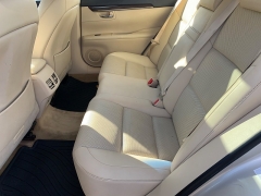 Used 2015  Lexus ES 350 4dr Sdn at Car Zone Sales near Otsego, MI