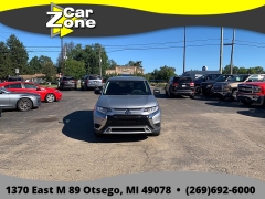 Used 2020  Mitsubishi Outlander 4d SUV AWC SE at Car Zone Sales near Otsego&comma; MI