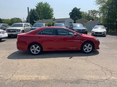 Used 2014 Toyota Camry 4d Sedan SE (2014.5) at Car Zone Sales near Otsego, MI