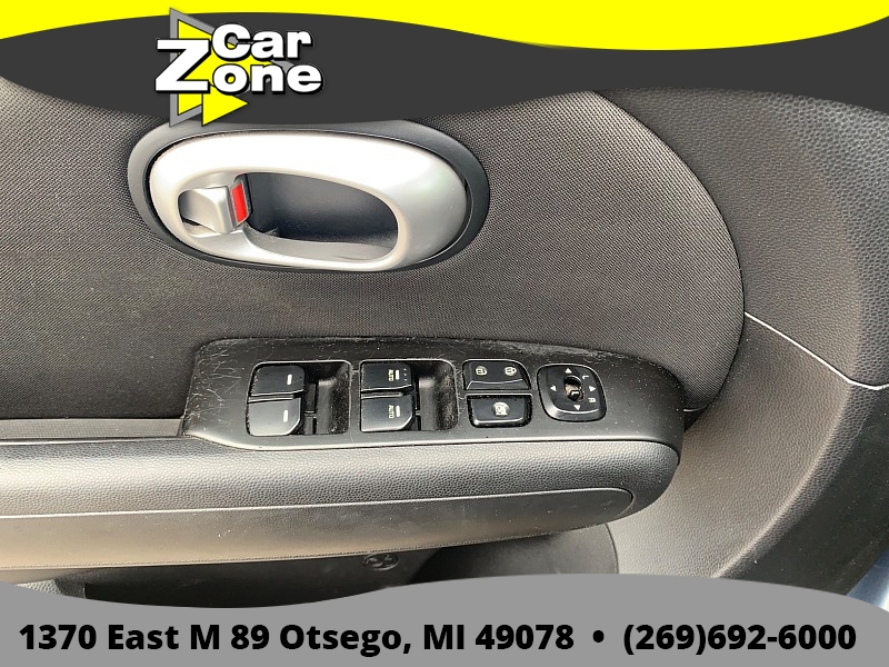 2014 Kia Soul + - Photo 12