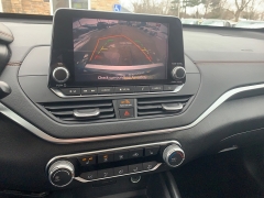 Used 2019  Nissan Altima 4d Sedan FWD 2&period;5L SR at Car Zone Sales near Otsego&comma; MI