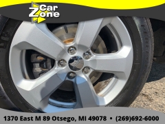 Used 2018  Jeep Compass 4d SUV 4WD Latitude at Car Zone Sales near Otsego&comma; MI
