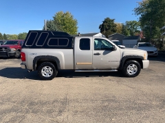 Used 2009  Chevrolet Silverado 1500 4WD Ext Cab LT at Car Zone Sales near Otsego, MI