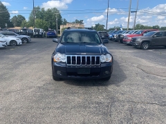 Used 2009  Jeep Grand Cherokee 4d SUV 4WD Limited V8 at Car Zone Sales near Otsego, MI