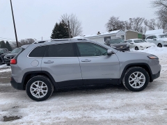Used 2014  Jeep Cherokee 4d SUV 4WD Latitude V6 at Car Zone Sales near Otsego&comma; MI