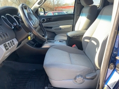 Used 2014  Toyota Tacoma 4WD Access Cab I4 (Natl) at Car Zone Sales near Otsego, MI