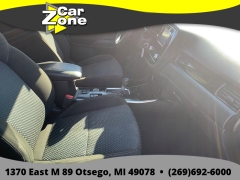 Used 2020  Mitsubishi Outlander 4d SUV AWC SE at Car Zone Sales near Otsego&comma; MI