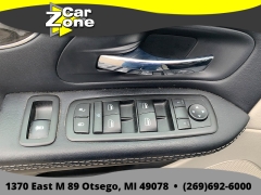 Used 2015  Chrysler Town & Country 4d Wagon Touring L at Car Zone Sales near Otsego&comma; MI