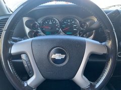 Used 2009  Chevrolet Silverado 1500 4WD Ext Cab LT at Car Zone Sales near Otsego, MI