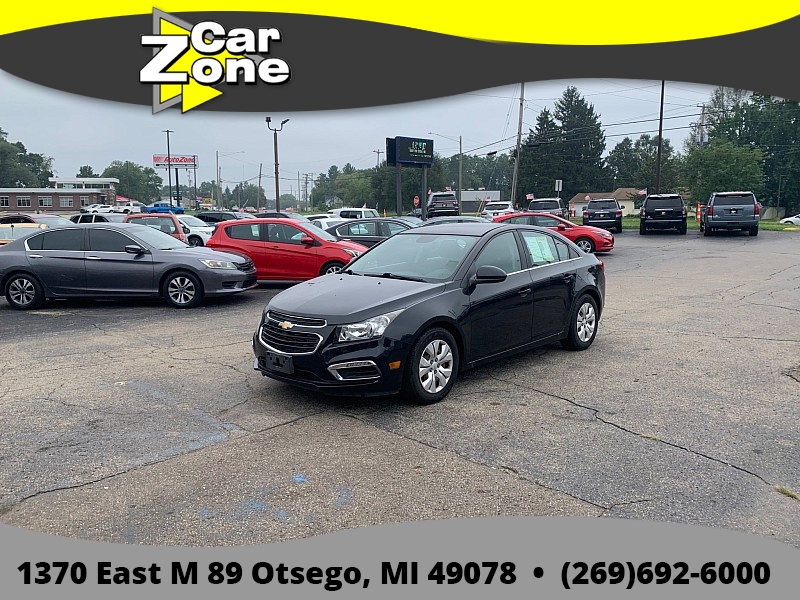 Used 2015  Chevrolet Cruze 4d Sedan LT w&sol;1LT Auto at Car Zone Sales near Otsego&comma; MI