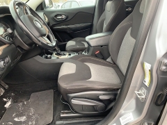 Used 2014  Jeep Cherokee 4d SUV 4WD Latitude V6 at Car Zone Sales near Otsego&comma; MI