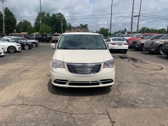 Used 2013 Chrysler Town & Country 4d Wagon Touring at Car Zone Sales near Otsego, MI