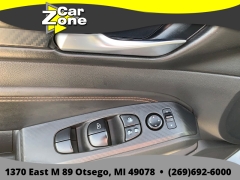 Used 2021  Nissan Altima 2&period;5 SR Sedan at Car Zone Sales near Otsego&comma; MI
