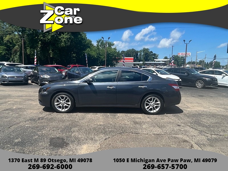 Used 2009  Nissan Maxima 4dr Sdn V6 CVT 3.5 S at Car Zone Sales near Otsego, MI