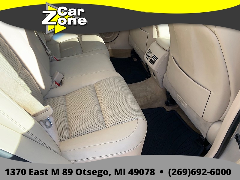 2015 Lexus ES 350 - Photo 16