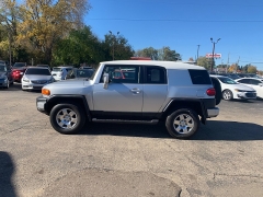 Used 2007  Toyota FJ Cruiser 4d SUV 4WD Auto at Car Zone Sales near Otsego, MI