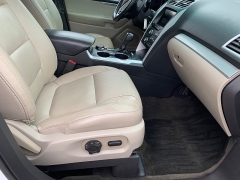 Used 2015  Ford Explorer 4d SUV 4WD XLT at Car Zone Sales near Otsego, MI