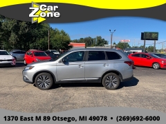 Used 2020  Mitsubishi Outlander 4d SUV AWC SE at Car Zone Sales near Otsego&comma; MI