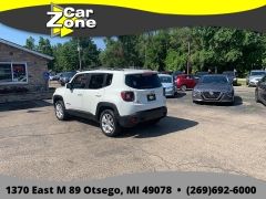Used 2015  Jeep Renegade 4d SUV 4WD Latitude at Car Zone Sales near Otsego&comma; MI