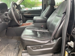 Used 2007 Chevrolet Tahoe 4d SUV 4WD LTZ at Car Zone Sales near Otsego, MI