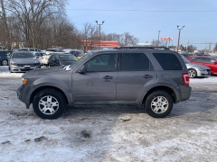 Used 2009  Ford Escape 4d SUV FWD XLT at Car Zone Sales near Otsego&comma; MI