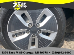 Used 2017  Kia Soul EV 4d Hatchback EV at Car Zone Sales near Otsego&comma; MI
