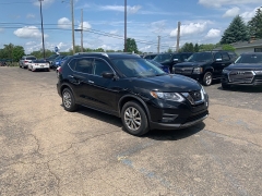 Used 2018 Nissan Rogue 4d SUV AWD SV at Car Zone Sales near Otsego, MI