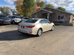 Used 2015  Lexus ES 350 4dr Sdn at Car Zone Sales near Otsego, MI
