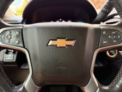 Used 2016  Chevrolet Suburban 4d SUV RWD LTZ at Rooster Auto Sales near Vinton&comma; IA