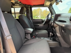 Used 2017  Jeep Wrangler Unlimited 4d Convertible Sport at Rooster Auto Sales near Vinton&comma; IA