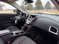 Used 2016  Chevrolet Equinox 4d SUV FWD LT at Rooster Auto Sales near Vinton&comma; IA