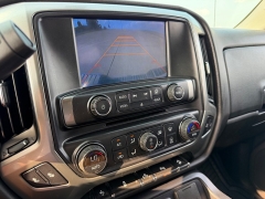 Used 2015  Chevrolet Silverado 1500 4WD Crew Cab LT Z71 at Rooster Auto Sales near Vinton&comma; IA