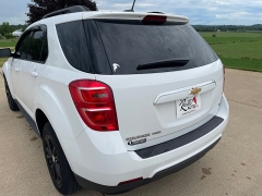 Used 2017 Chevrolet Equinox 4d SUV AWD LT at Rooster Auto Sales near Vinton, IA