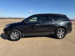 Used 2015  Chevrolet Traverse 4d SUV AWD LT2 at Rooster Auto Sales near Vinton&comma; IA
